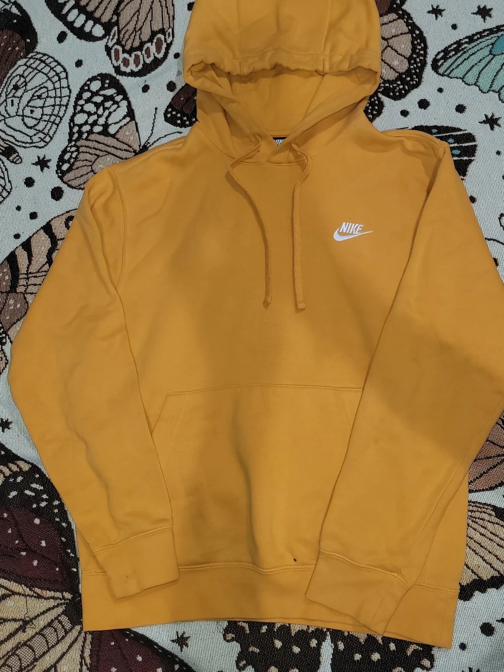 Nike Men’s Yellow Hoodie
